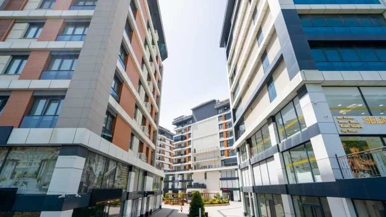 Deluxe Apartments In Beylikduzu Istanbul