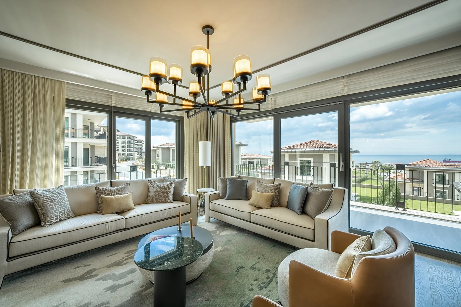 Luxury Property in Beylikduzu Marina 8