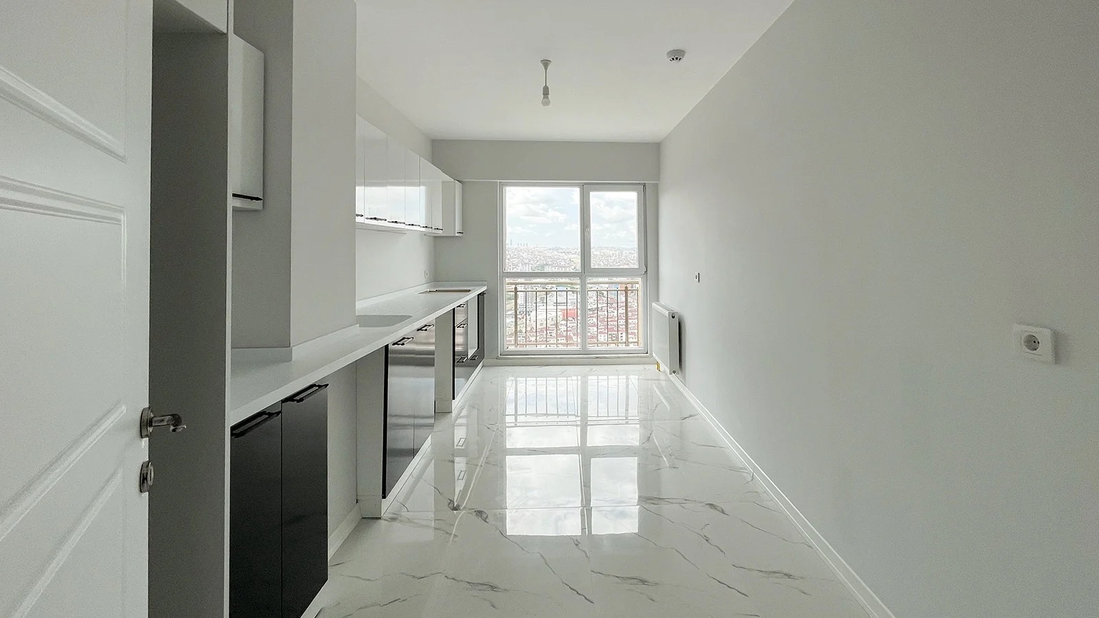 Luxury Esenyurt Istanbul Apartment 14