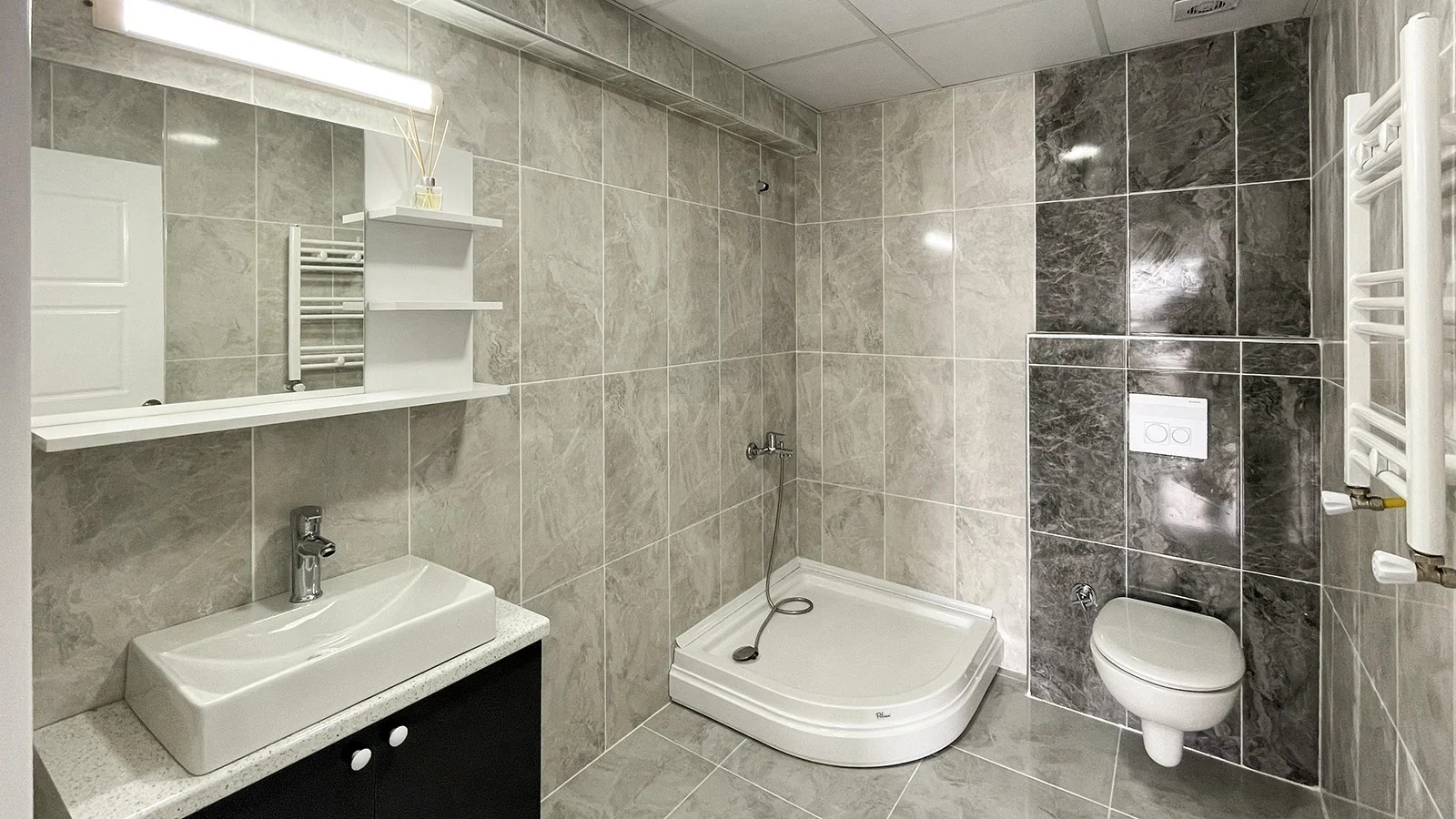 Luxury Esenyurt Istanbul Apartment 17