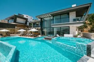 Luxury villa with private pool in Turkey
