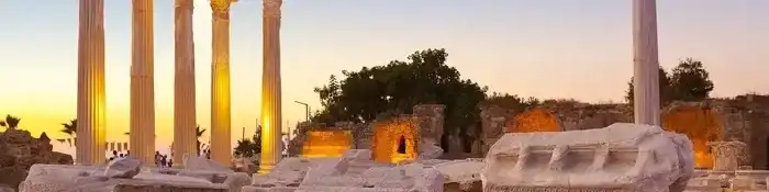 Side property for sale in Turkey